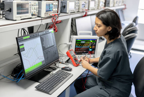 Best Local Electrician Companies  in Montura, FL